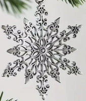 Christmas Ornament Crackers